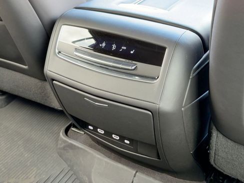 Certified 2024 Cadillac Escalade V w/ Heavy-Duty Trailer Package image 33