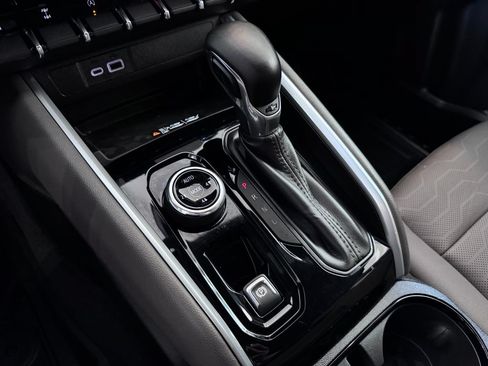Certified 2025 Chevrolet Colorado ZR2 AWD/4WD image 24