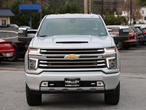 Used 2022 Chevrolet Silverado 2500 High Country w/ Z71 Off-Road Package image 4