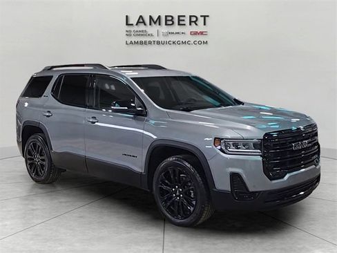 Used 2023 GMC Acadia SLE w/ Driver Convenience Package image 4