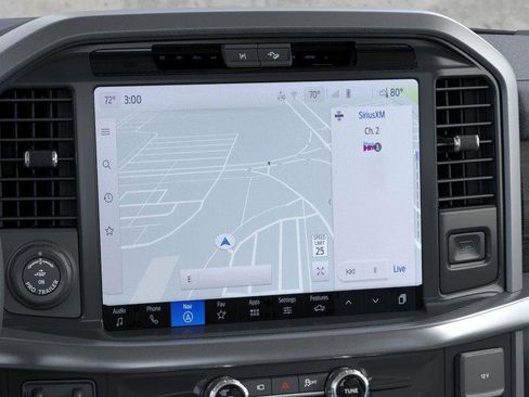 Used 2025 Ford F150 Lariat w/ Equipment Group 501A Mid image 14