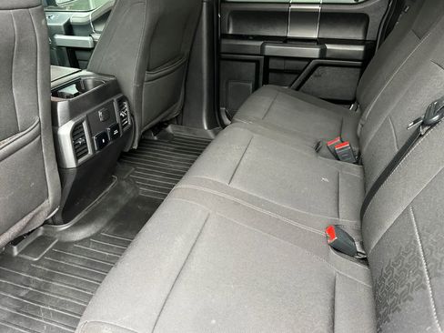 Used 2018 Ford F150 XLT w/ Equipment Group 302A Luxury image 4