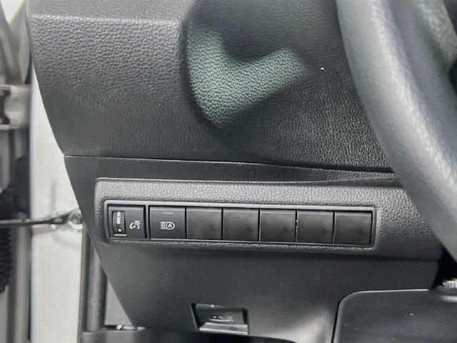 Used 2023 Toyota Corolla LE FWD image 14