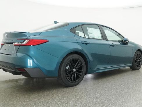 New 2026 Toyota Camry SE FWD image 28