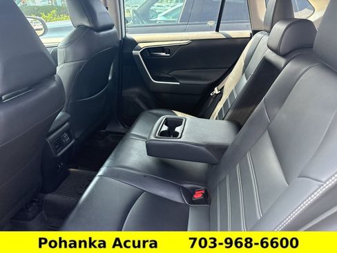 Used 2021 Toyota RAV4 XLE Premium AWD/4WD image 5