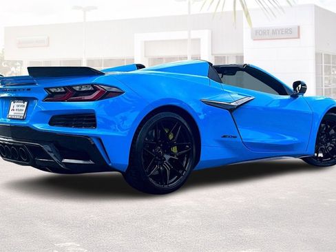 Used 2024 Chevrolet Corvette Z06 image 28