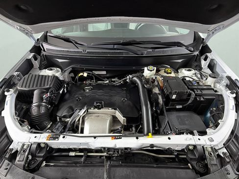 Used 2020 Chevrolet Equinox LT FWD image 35