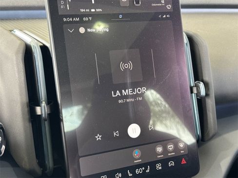 New 2025 Volvo EX30 Plus w/ Climate Package image 17