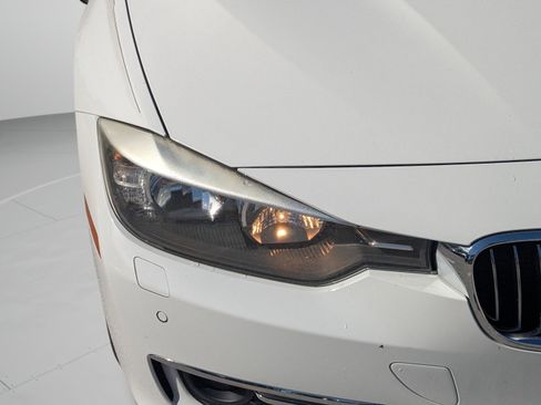 Used 2014 BMW 328i xDrive Sedan AWD/4WD image 29
