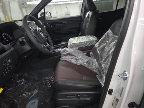 Used 2026 Honda Ridgeline Black Edition image 6