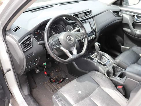 Used 2018 Nissan Rogue SL w/ Premium Package AWD/4WD image 9
