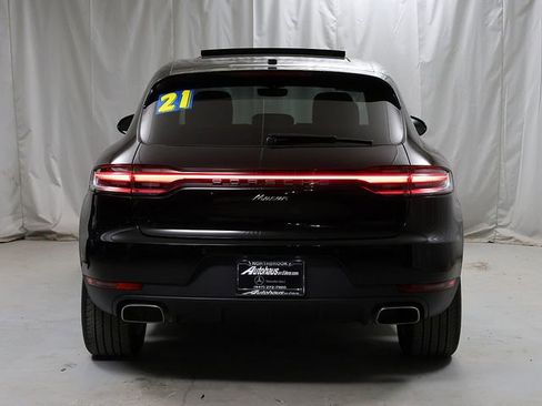 Used 2021 Porsche Macan image 7