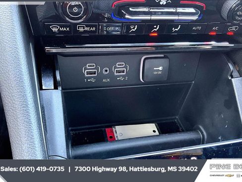 Used 2024 Jeep Grand Cherokee Laredo X RWD image 24