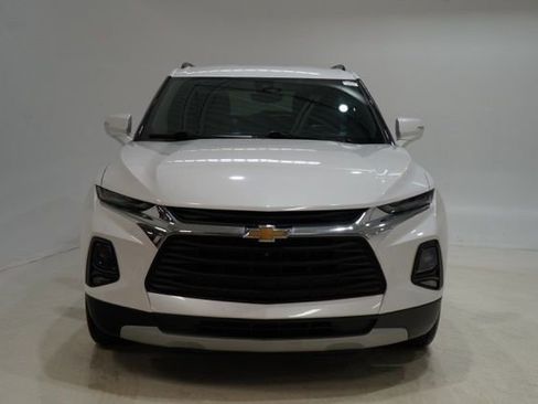 Used 2020 Chevrolet Blazer LT w/ Sound & Technology Package AWD/4WD image 3