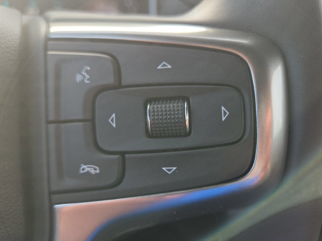 Used 2026 Chevrolet Silverado 1500 LT AWD/4WD image 29