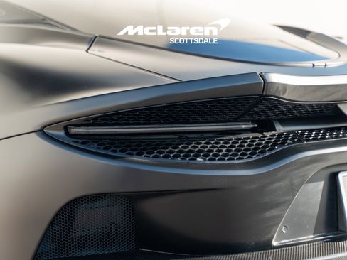 Used 2023 McLaren GT RWD image 15