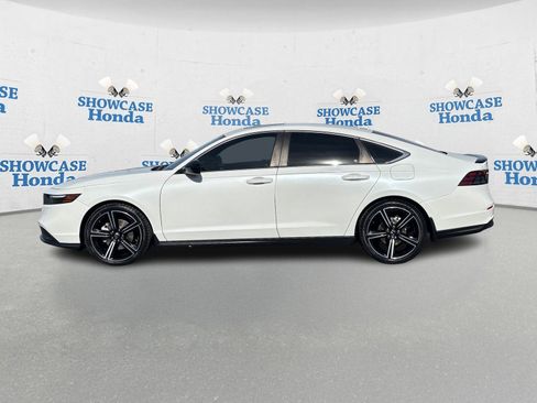 Certified 2024 Honda Accord Sport image 4