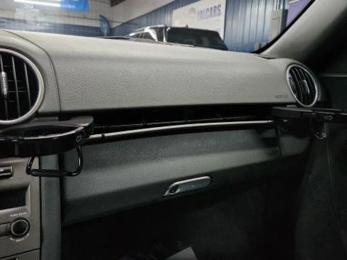 Used 2007 Porsche Cayman Coupe 2D image 39