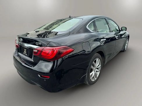 Used 2015 INFINITI Q70 3.7 RWD image 9