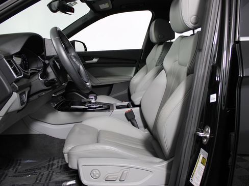 Used 2022 Audi Q5 2.0T Premium Plus image 9