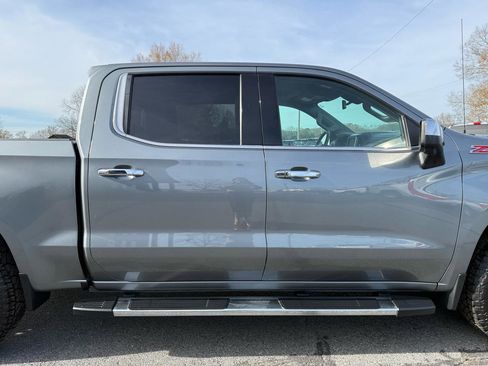 Used 2021 Chevrolet Silverado 1500 LTZ image 39