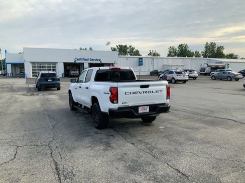 Used 2026 Chevrolet Colorado W/T w/ WT Custom Package AWD/4WD image 9