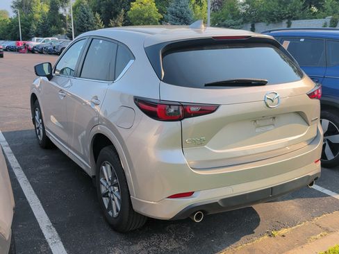 Used 2025 MAZDA CX-5 AWD 2.5 S w/ Preferred Package image 3