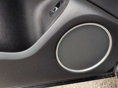 Used 2016 Audi Q5 2.0T Premium Plus w/ Technology Package image 17