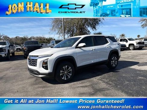 New 2026 Chevrolet Equinox LT image 2