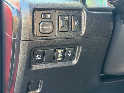 Used 2024 Toyota 4Runner TRD Off-Road Premium w/ Off Road Premium Plus Package image 16