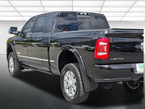 Used 2022 RAM 2500 Limited AWD/4WD image 52