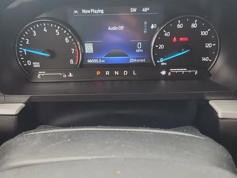 Used 2022 Ford Explorer XLT w/ Equipment Group 202A image 6