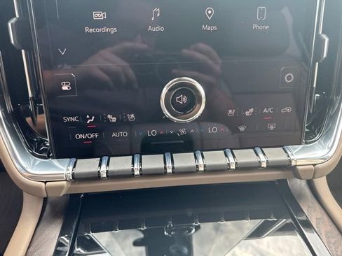 New 2026 GMC Yukon Denali AWD/4WD image 8