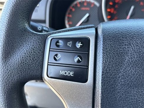 Used 2010 Toyota 4Runner SR5 image 32