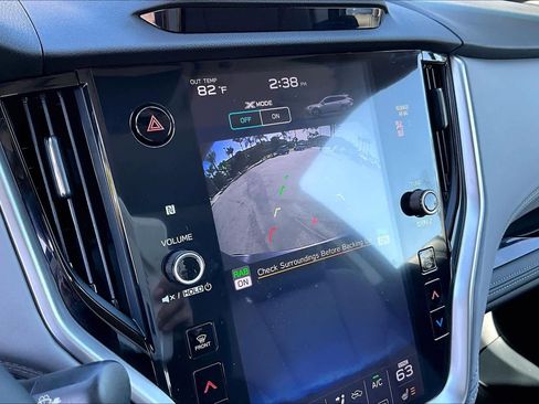 Used 2022 Subaru Outback Limited image 25