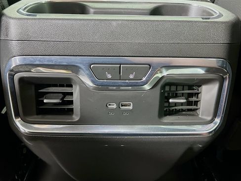 Used 2022 GMC Sierra 1500 Denali AWD/4WD image 28
