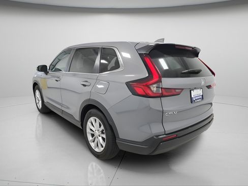 Used 2024 Honda CR-V EX image 5