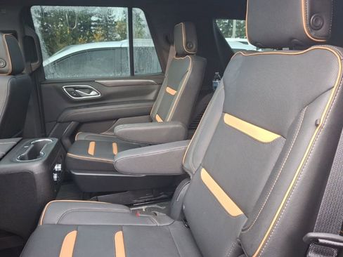 Used 2023 GMC Yukon AT4 w/ LPO, Floor Liner Package image 13
