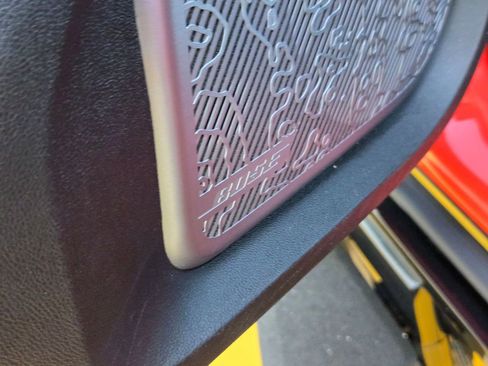 Used 2025 GMC Hummer EV 3X w/ LPO, Illumination Package image 27