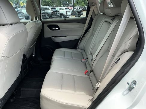 Certified 2023 Nissan Rogue SV w/ SV Premium Package FWD image 22