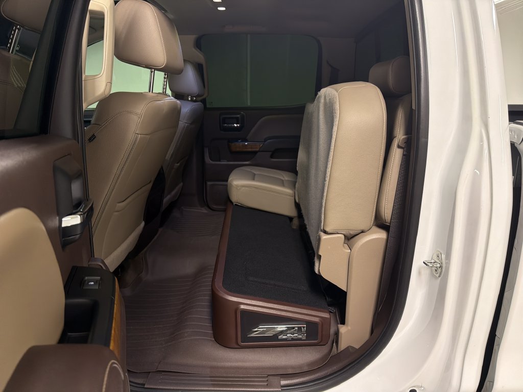 Used 2018 GMC Sierra 1500 SLT AWD/4WD image 31