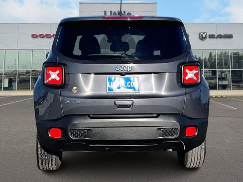 Used 2023 Jeep Renegade Latitude image 5