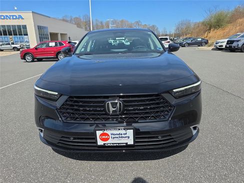 New 2026 Honda Accord Touring image 9