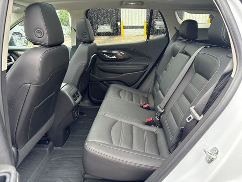 Used 2024 GMC Terrain Denali w/ Denali Premium Package AWD/4WD image 38