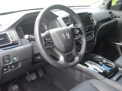 Used 2022 Honda Pilot Touring image 20
