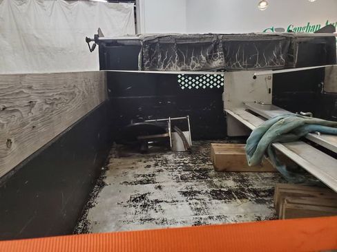 Used 2018 Ford F550 XL image 23