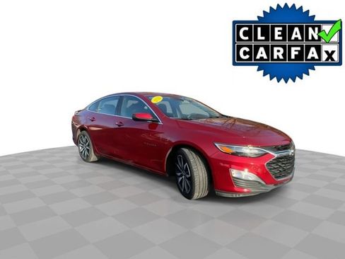 Used 2022 Chevrolet Malibu RS image 2