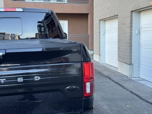 Used 2019 Ford F150 Limited image 5