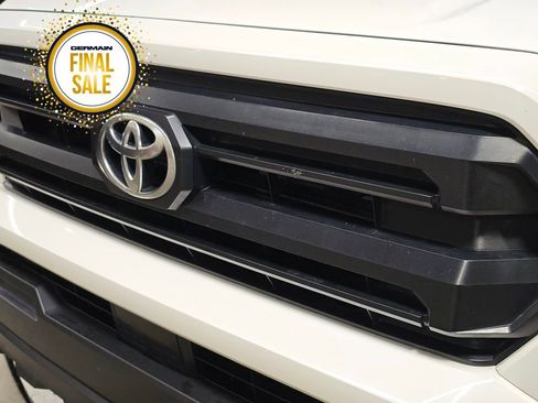 Used 2024 Toyota Tacoma SR image 11
