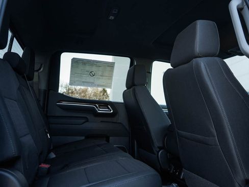 New 2026 Chevrolet Silverado 1500 LT w/ Z71 Off-Road Package image 10